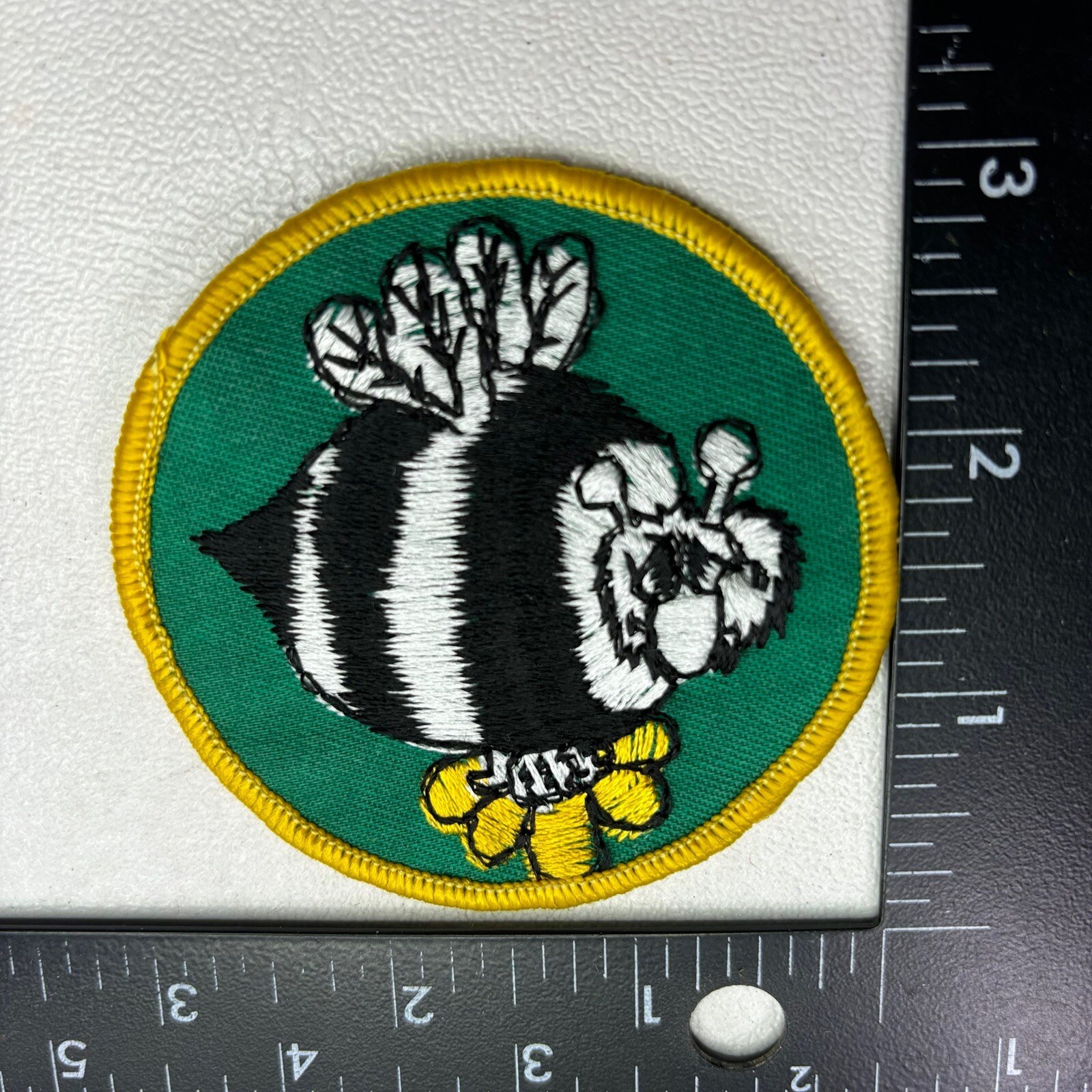 Vintage c 1970s Very Grumpy Looking BEE Patch (Bee Wasp Honeybee Bumble ...