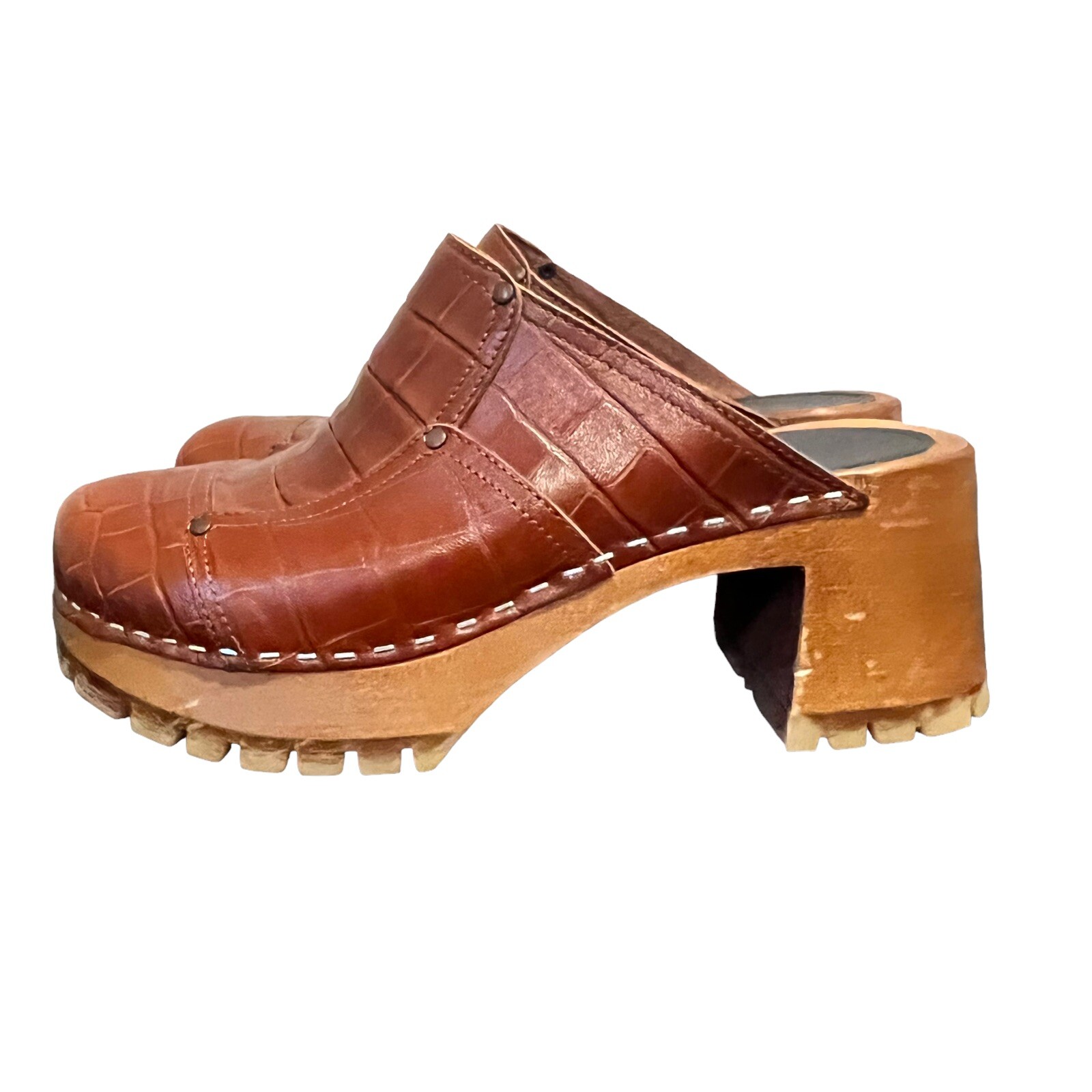 Swedish Hasbeens Womens Dagny Clogs Brown Cognac Croc Embossed