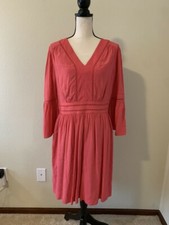 ANN TAYLOR Women Size 8 Pink V Neck Bell Sleeve Fit and Flare Dress