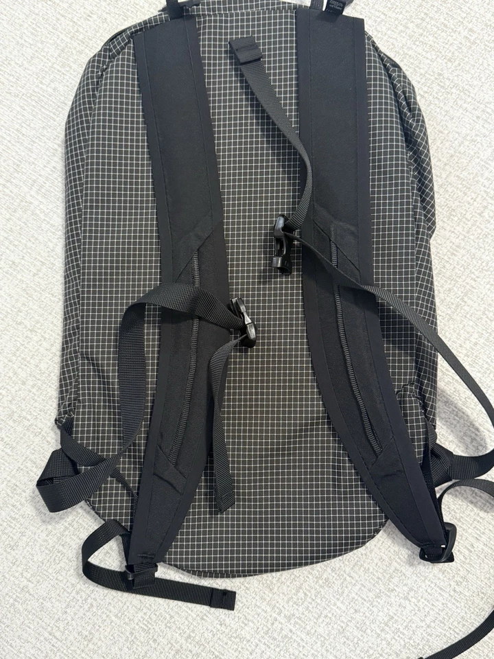 ARC'TERYX Konseal 15 Backpack Black NEW - Image 3 of 4