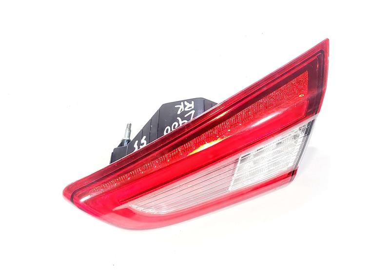 2014 2020 Maserati GHIBLI OEM Right Rear Tail Light Trunk Mounted