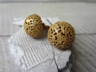 Vintage MIRIAM HASKELL Gold Tone FILIGREE Simple Classic DOME Clip EARRINGS