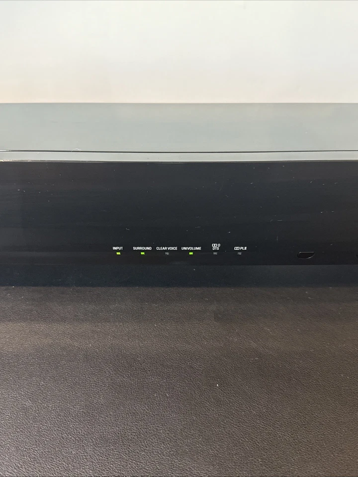 Used YAMAHA Sound Bar YAS-101 - Dolby-DTS Compatible - Remote Included - Image 3 of 4