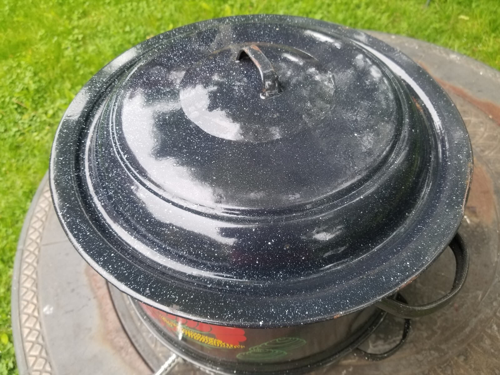 Vtg Enamel Double Steamer Lobster Pot w/Broth Spigot New England Clam