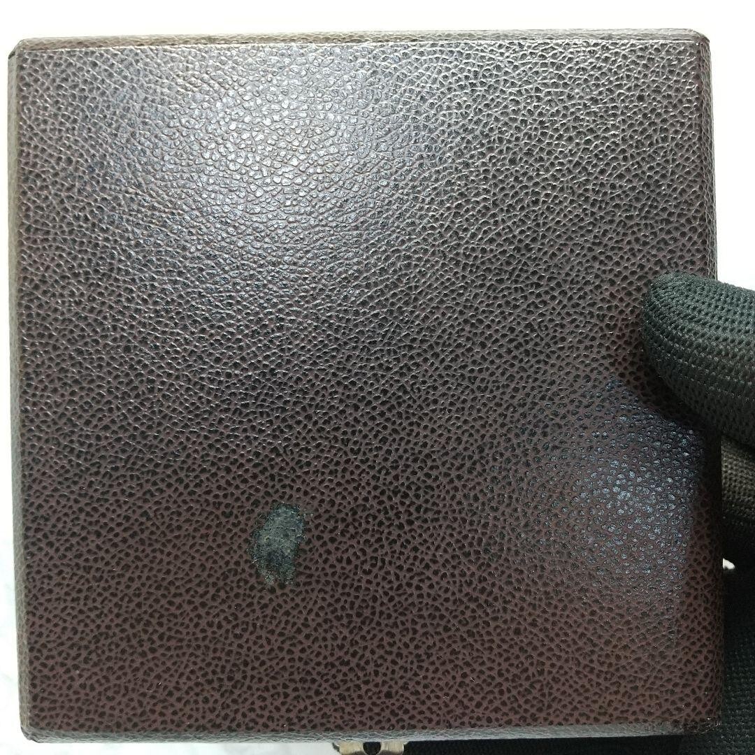 Picture 19 of 24