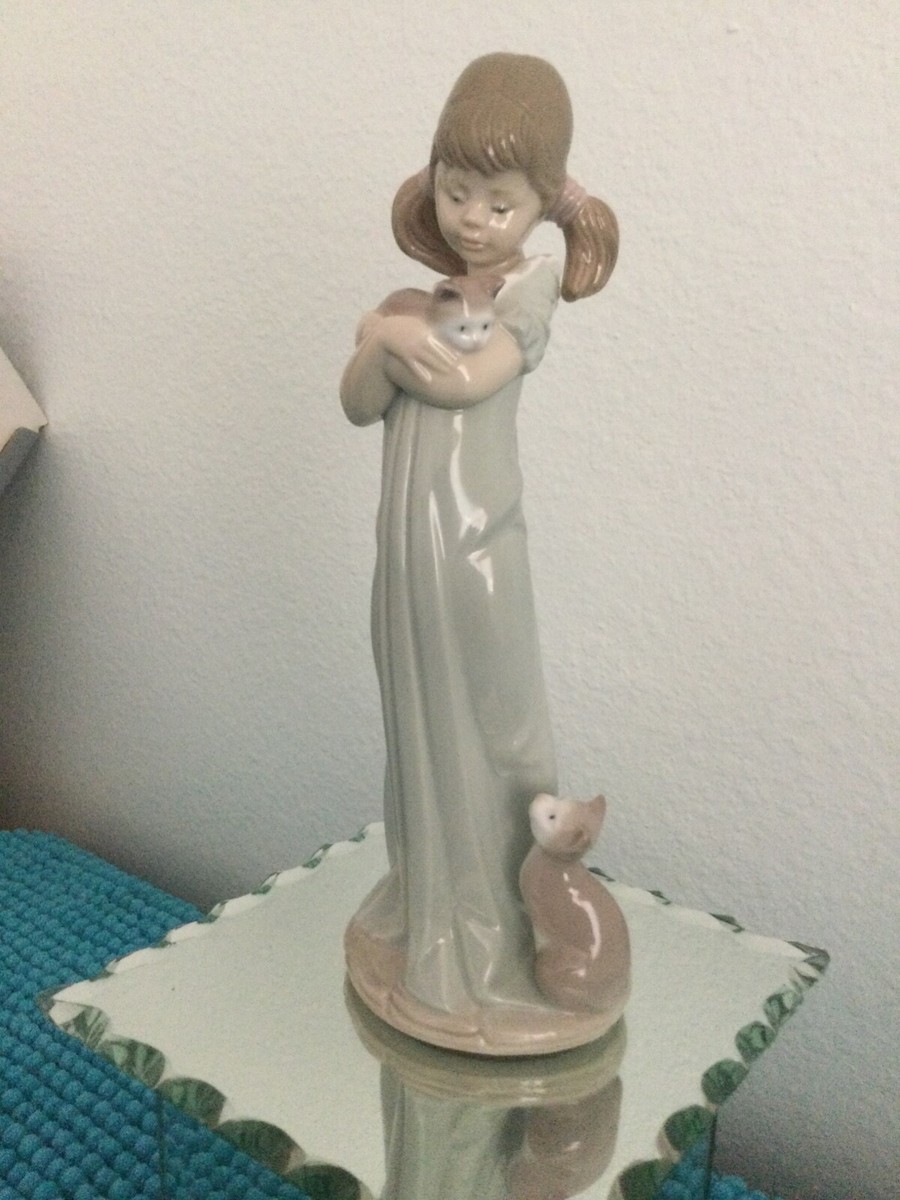 Lladro Girl With Cat Figurine Don't Forget Me #5743 | eBay