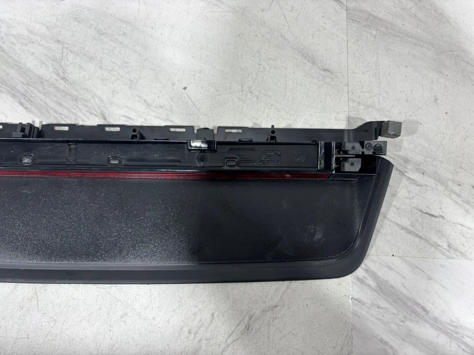 Mercedes W222 S600 S550 S63 Maybach 2014-2020 luz trasera tercer freno Foto 3 de 4