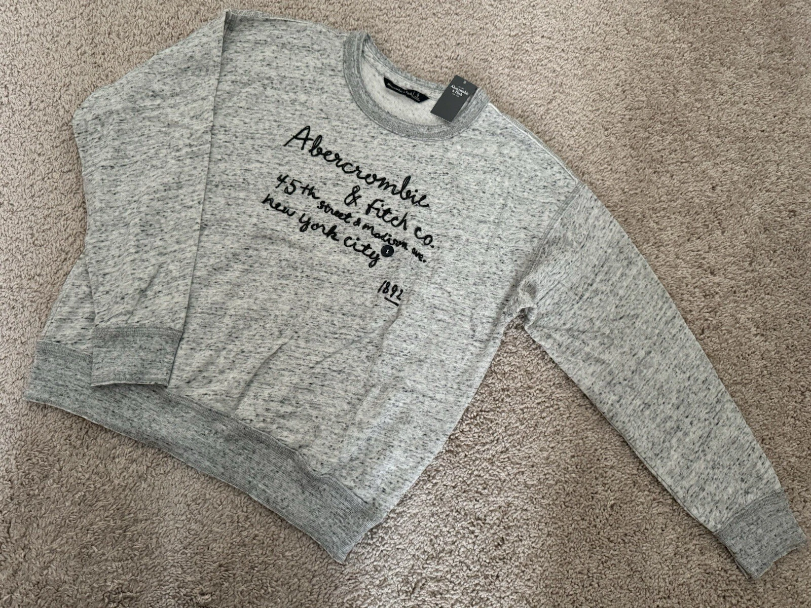 Felpa girocollo Abercrombie Fitch donna taglia small morbida A&F Essentials