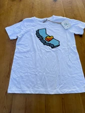 NWT California Kids Collection WHIT Short Sleeve Tee w/HEART STATE SZ 10 L5