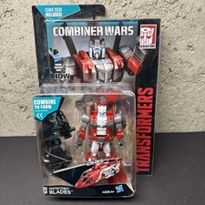 Transformers Generations Combiner Wars BLADES Deluxe Protectobot DEFENSOR NEW