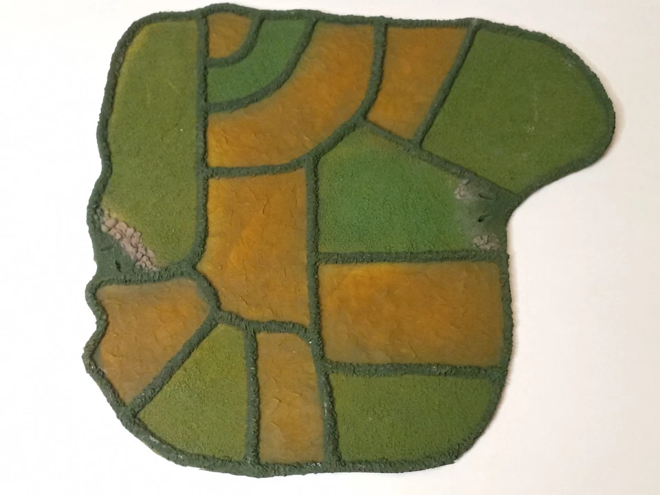 JR Miniatures jungle terrain. Rubber. Flocked and Painted. Wargaming, FOW, D&D - Image 3 of 4