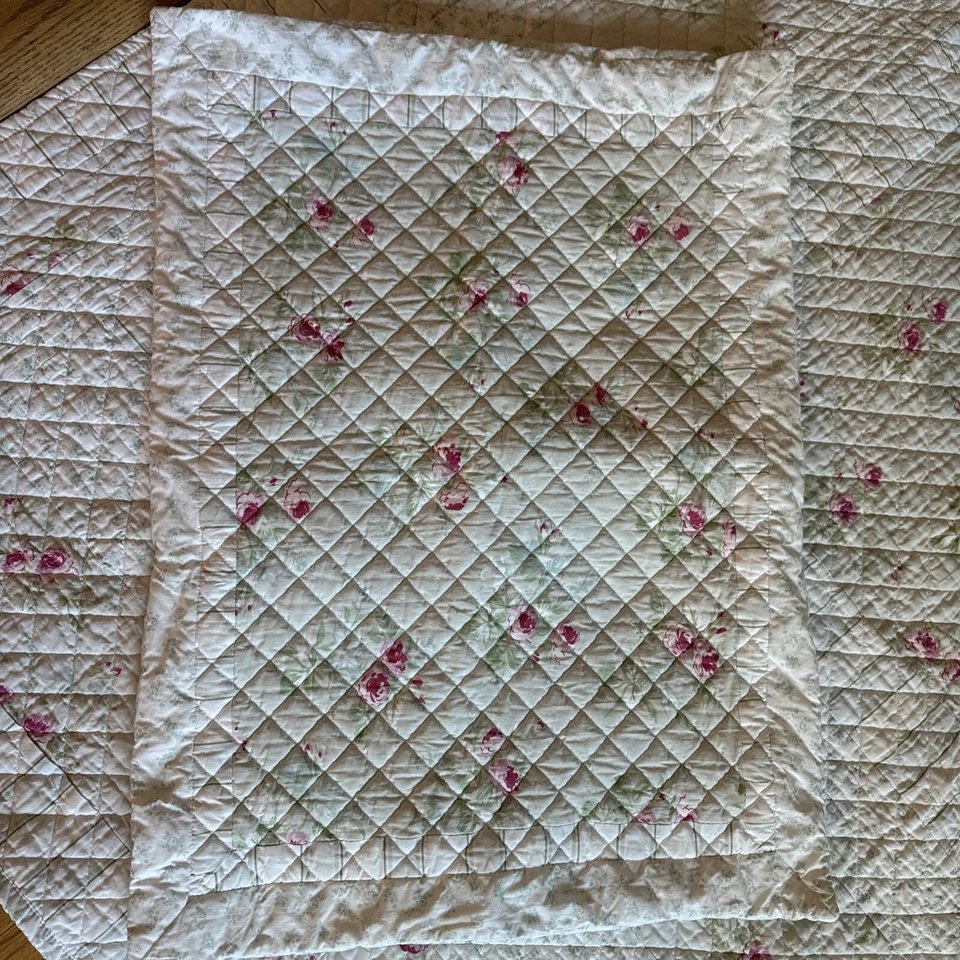 COTTAGE SHABBY CHIC RETAZOS COLCHA, DOS ROSAS PASTELES con SHAM Foto 4 de 4