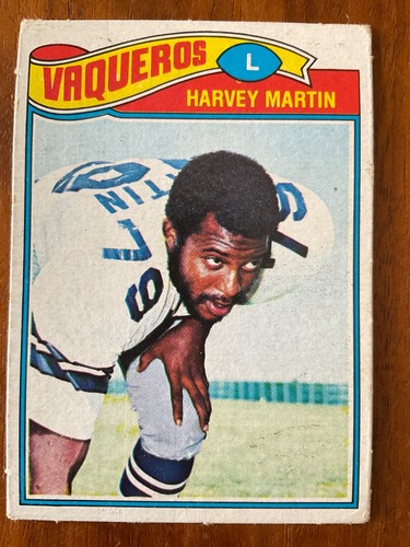 Harvey Martin #427 1977 Topps Mexican card