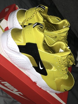 nike air huarache 5.5 kids yellow