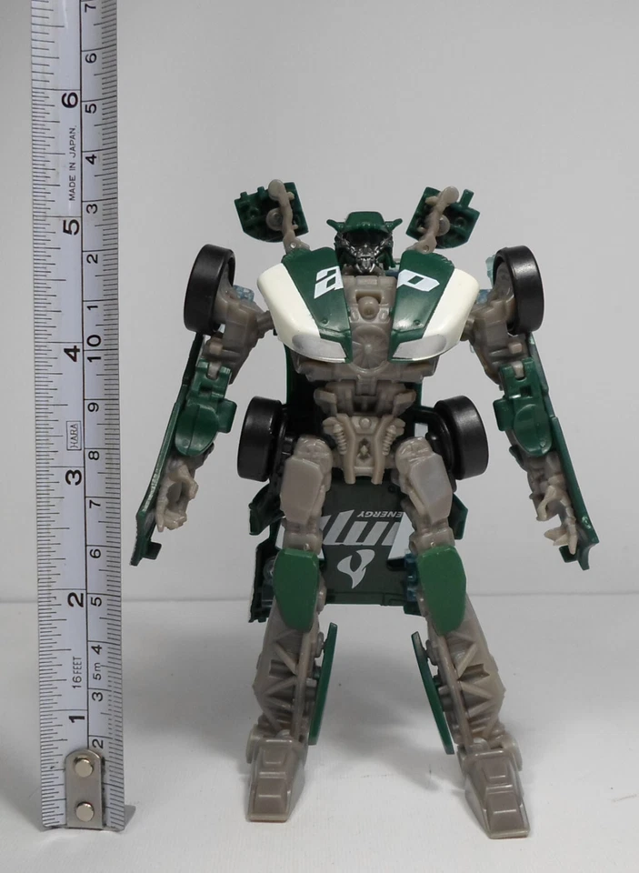 TRANSFORMERS 2011 DOTM DARK OF THE MOON ROADBUSTER DELUXE INCOMPLETE FOR PARTS - Image 2 of 4