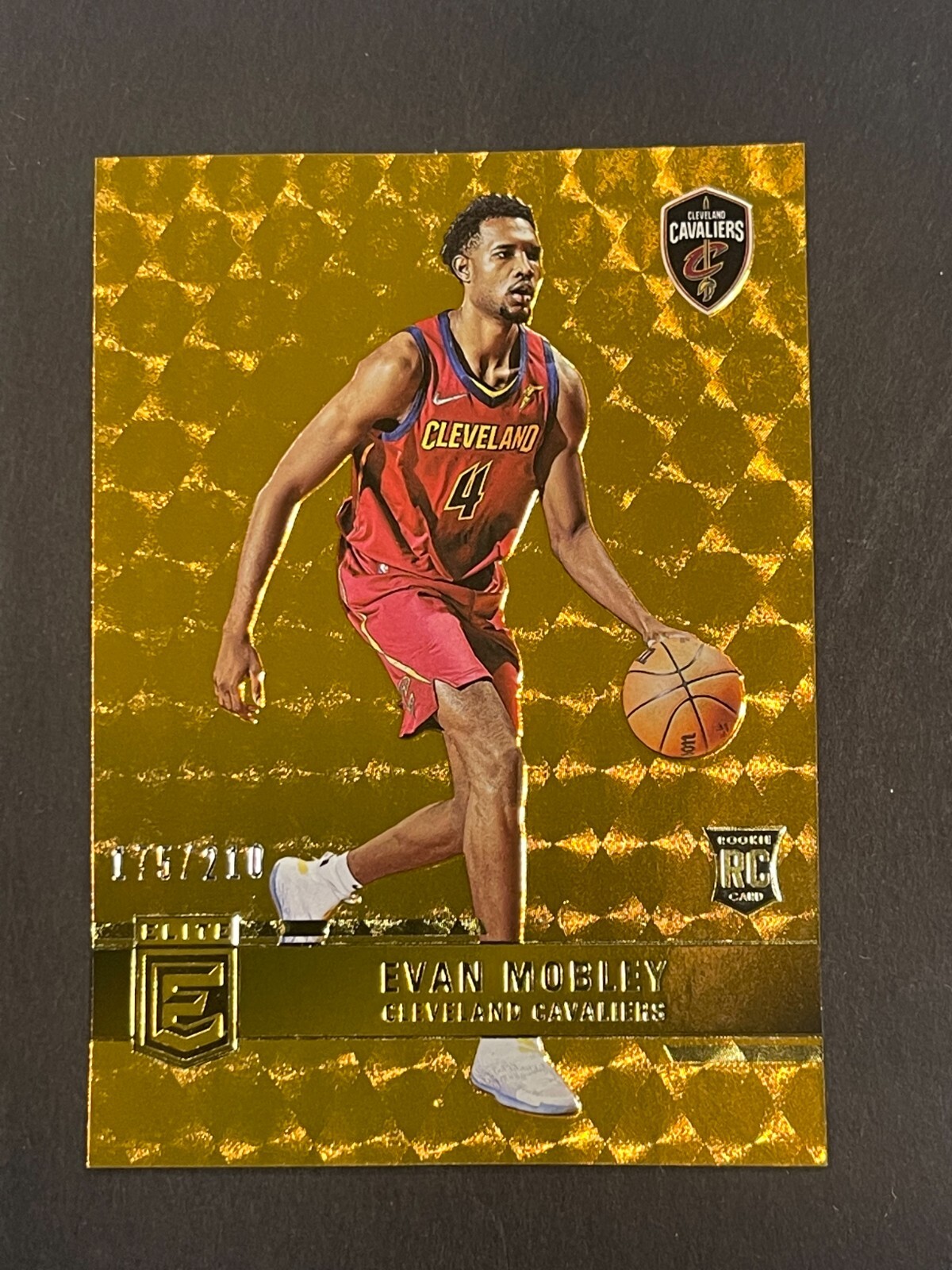 2021-22 Panini Elite Basketball Evan Mobley Orange /210 RC Rookie Cavaliers #246