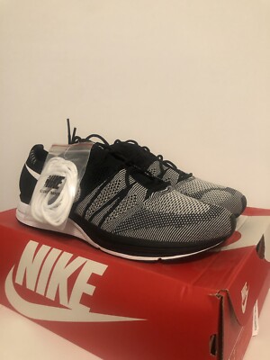 Size 9.5 - Nike Flyknit Trainer 2018 Oreo