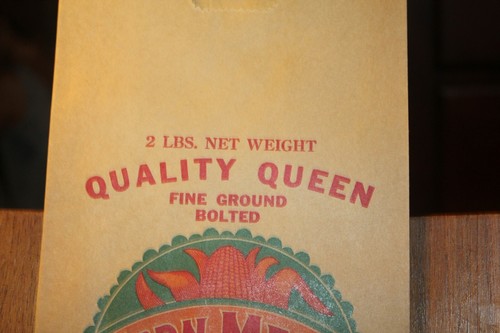Vintage Princeton Milling Quality Queen Corn Meal Bag  EMPTY 2 LB North Carolina - Picture 2 of 5