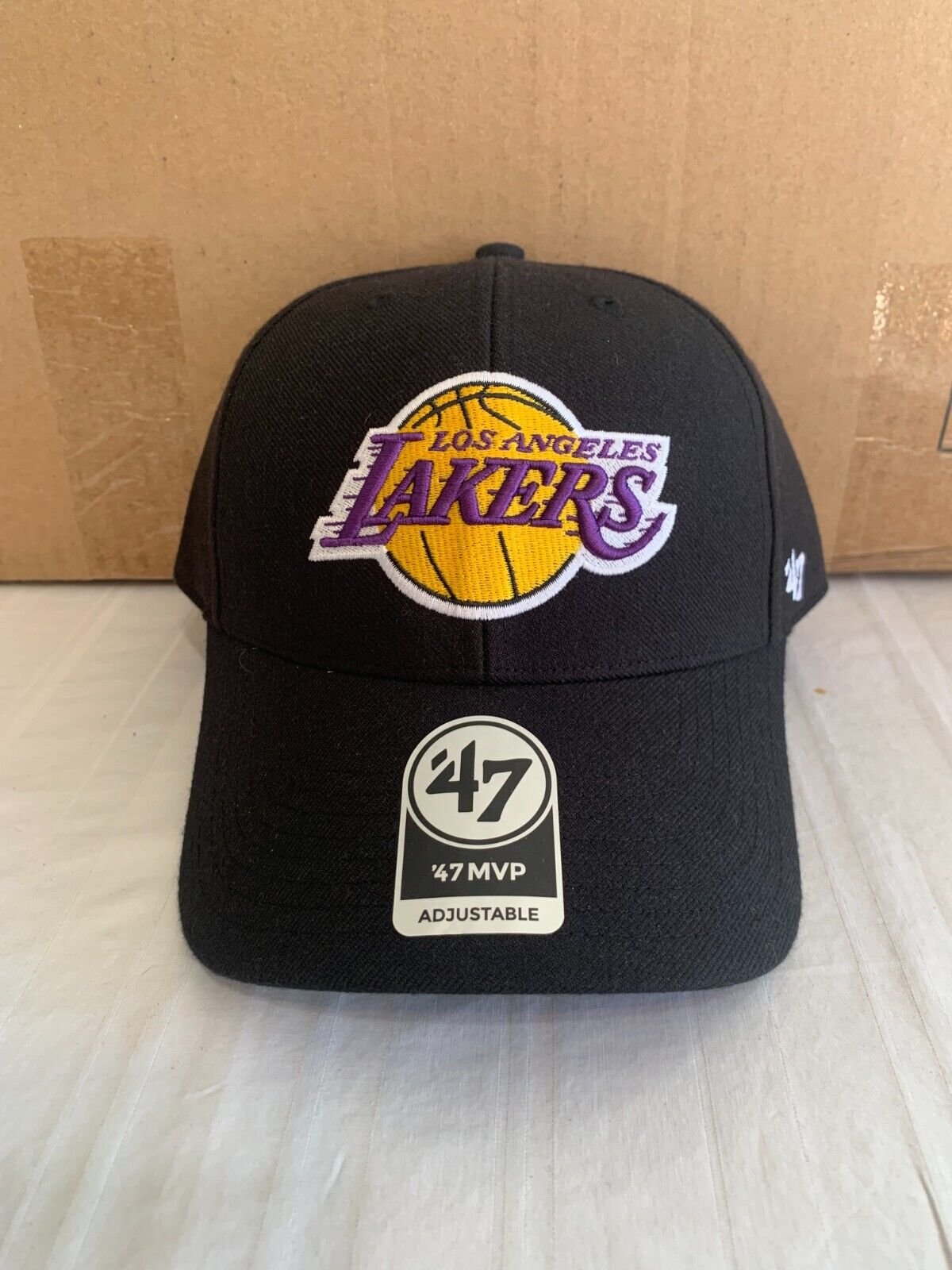 Los Angeles Lakers Strapback '47 Brand Clean Up Adjustable Cap Hat Whi –  THE 4TH QUARTER