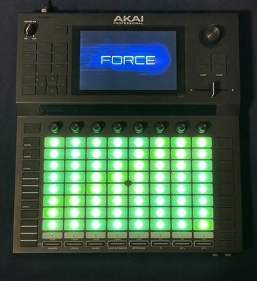 Akai Pro Force Standalone Music Prod System + 1 TB Samsung SSD + Decksaver MPC