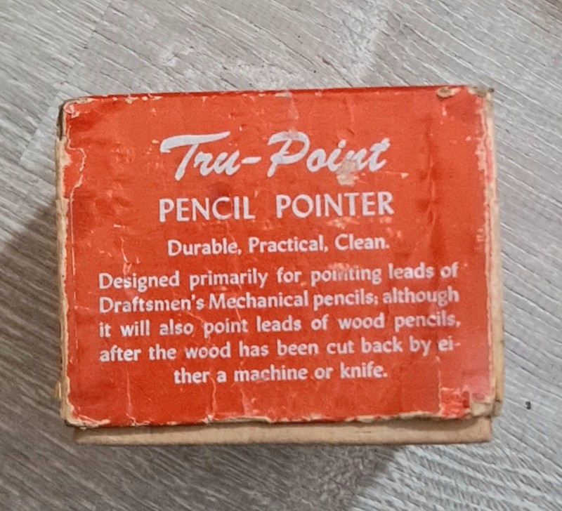 VINTAGE, TRU-POINT PENCIL POINTER IN ORIGINAL BOX