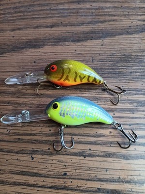 LOT OF 2 Vintage Pre-Pradco Bandit Crankbait 300 Series Unused