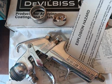 DeVilbiss- JGA-502 Pressure Paint Spray Gun 1.1