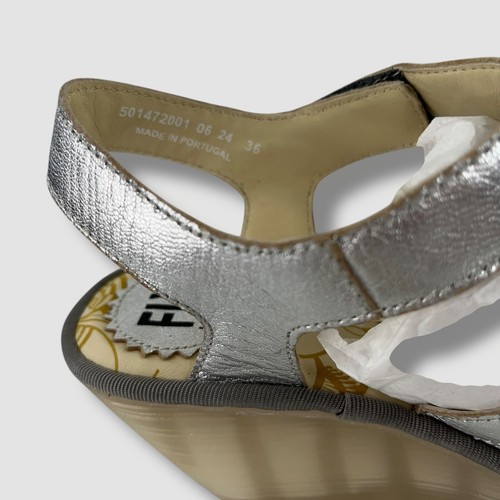 Sandalias de cuña FLY LONDON Idra plateadas para mujer TALLA UK-3 NUEVAS precio de venta sugerido por el fabricante 99 GBP - Imagen 12 de 16