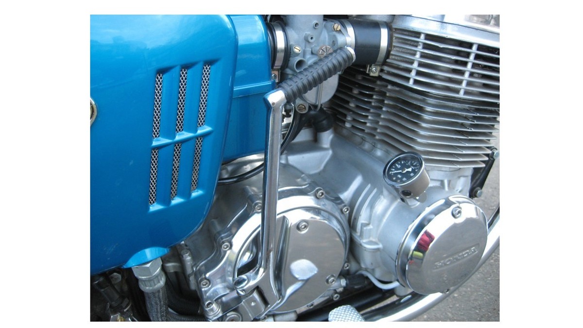 Parabrisas Moto HONDA CB750 JAUGE DE PRESSION D'HUILE Hachoir Bobber Café  Cb 750 Bosch Gbh 18 V, image size:1200x675