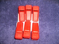 NEW JOY MANGANO FINGER CLIPS PANT SKIRT CLIPS FOR HUGGABLE HANGERS 6 PC RED