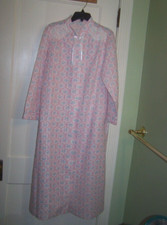 Vintage Miss Elaine Night Gown Robe Pink Small Housecoat