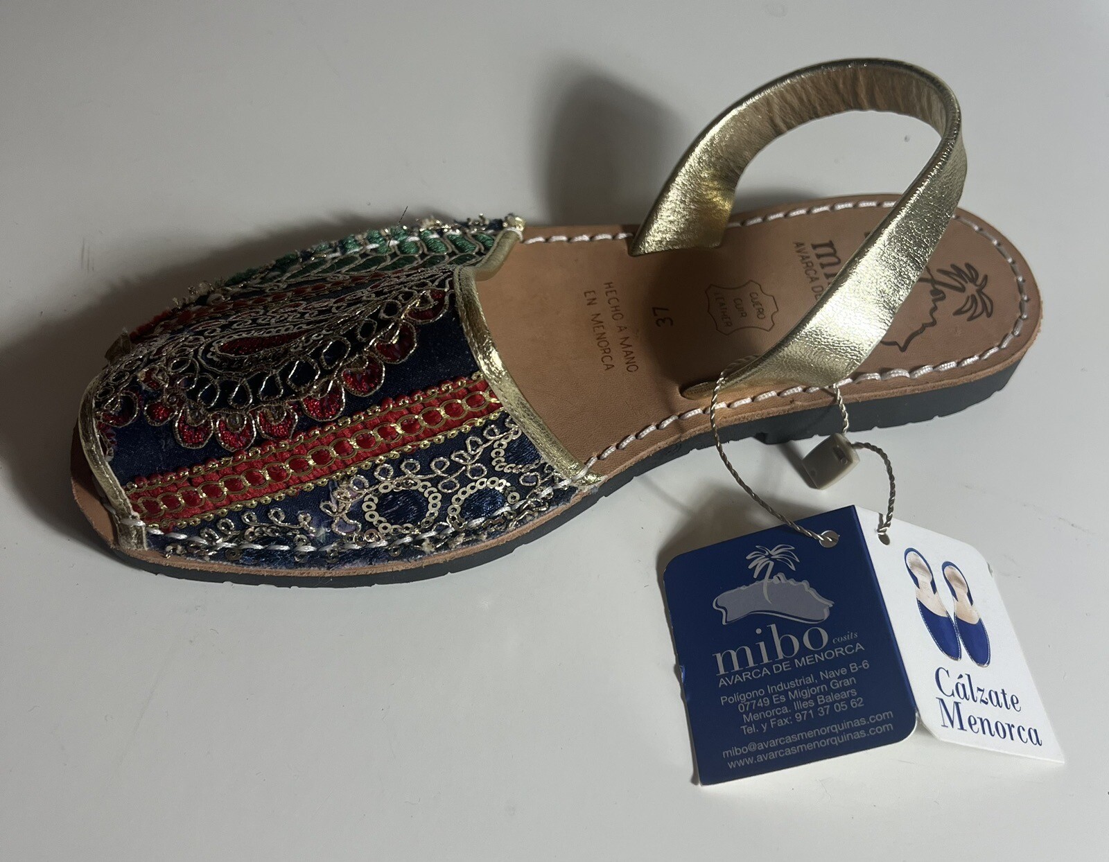 Sandalias planas menorquinas doradas MIBO para mujer - para Ferria Festival - España - talla 37