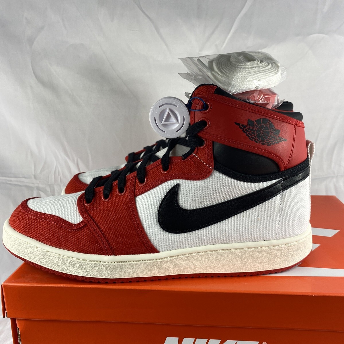 air jordan 1 ko white university red black