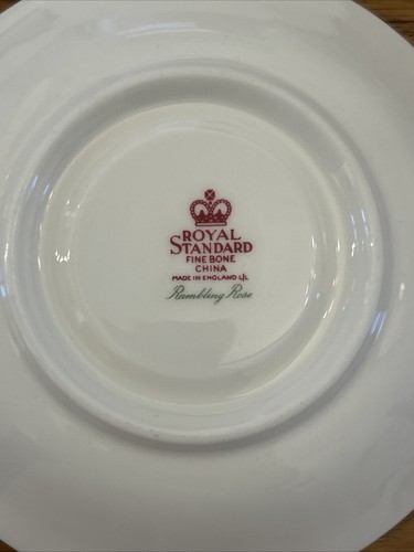 Royal Standard Bone China Rambling Rose Pattern Tea Saucers x 4 - Picture 8 of 19