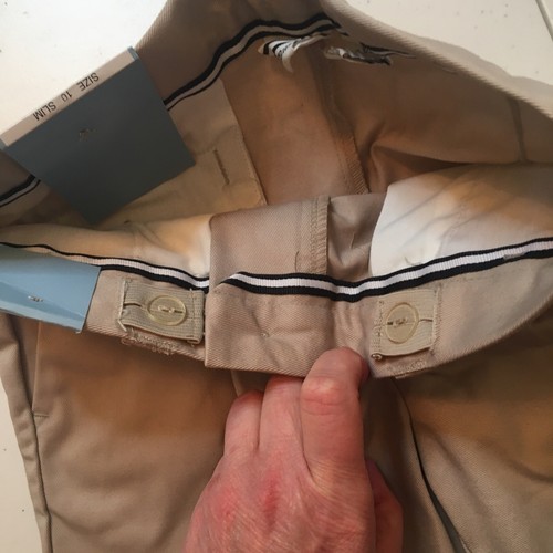 New IZOD Uniform Shorts Size 10 Slim Tan Khaki Stain Repellent - Picture 7 of 7
