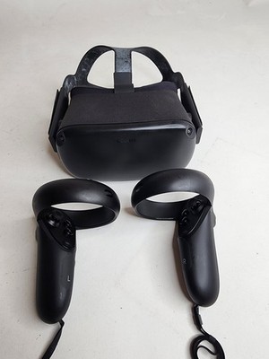 Meta Oculus Quest 1 VR Headset 128GB Black w/ Controllers