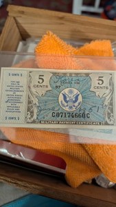 1951 U.S. 5 Cents Military Payment Certificate Series 481  PM22  UNC  SPC1165