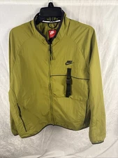 Nike Tech Woven Jacket Mens Large    New Green FZ0750-307 Retail $160