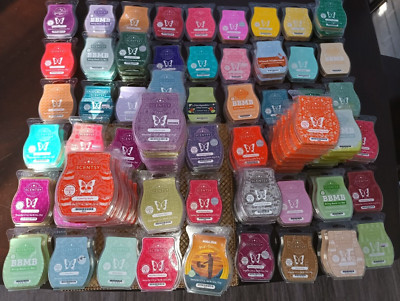 Scentsy Wax Bar (3.2 fl. oz.) Multiple Options. Mix-N-Match for discounts.