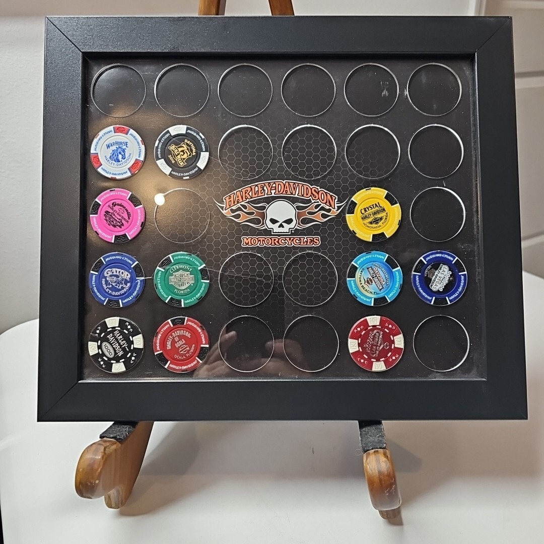 HarleyDavidson Poker Chip Collectors Frame, Holds 28 Chips, With 11