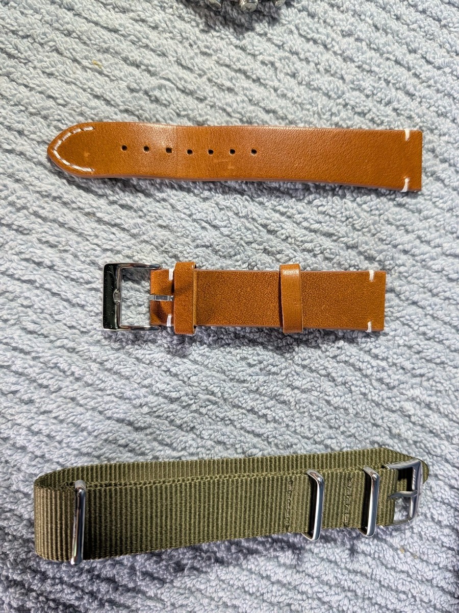 seagull 1963 mechanical chronograph watch View 6