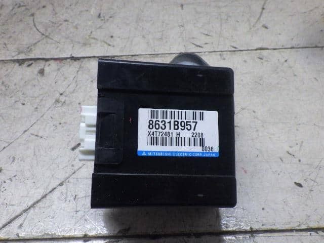MITSUBISHI Eclipse Cross 2022 4WD Computer 8631B957 [Used] [PA116741236]