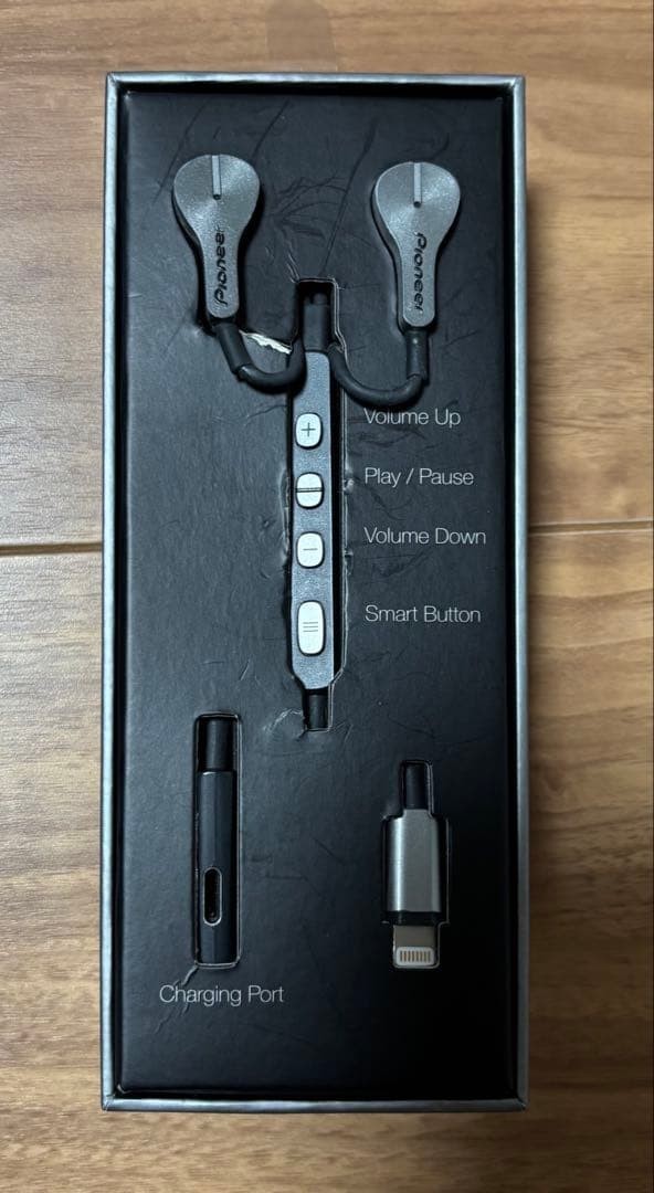 Pioneer Rayz Plus SE-LTC5R-T Lightning Noise Cancelling Earphones