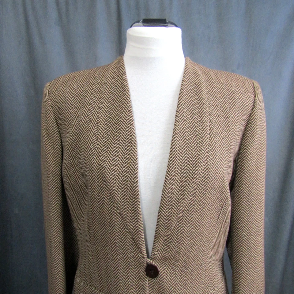 Jaqueta Feminina Vintage Giorgio Armani Le Collezioni 8 Lã Marrom Espinha de Arenque Itália - Imagem 2 de 4