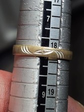 10K Yellow Gold Wedding Band, Diamond Accent Brushed Ring Size 8 1.4 Grams