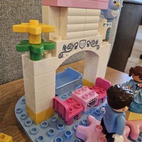 Lego DUPLO princess Magical Castle 10855 incomplete