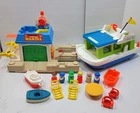 Vintage Fisher-Price Little People Houseboat And Marina Including Figures