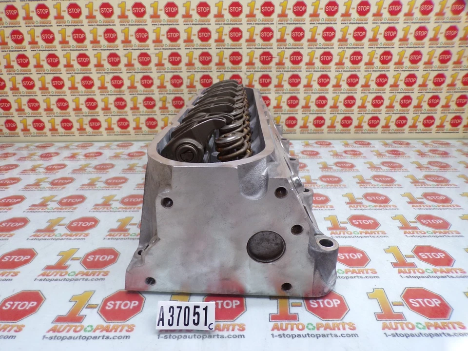 1999-2006 CHEVROLET SILVERADO 1500 ENGINE CYLINDER HEAD ASSEMBLY 12578925 OEM - Изображение 3 из 4