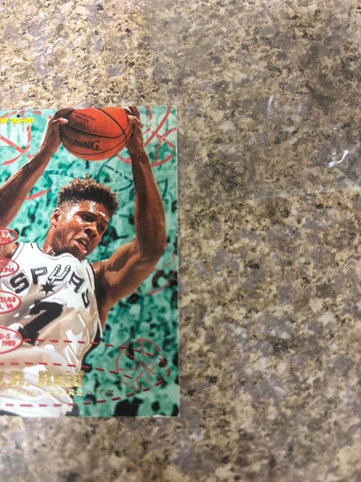 1995-96 FLEER #171 J.R. REID NM-MT NBA BASKETBALL CARD - Image 2 of 4