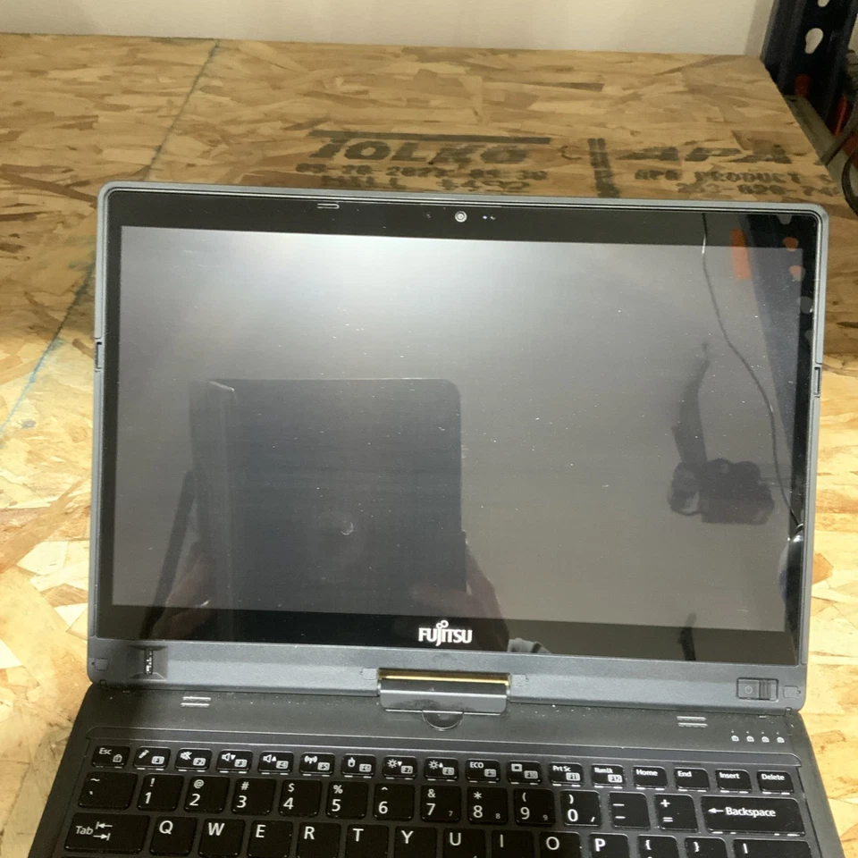 Fujitsu LifeBook T937 TOUCH 13.3" i5-7360U@2.3GHz 8GB RAM 128 GB SSD Win11 B111 - Imagem 3 de 4